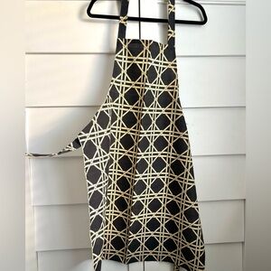 Classic Black & Cream Geometric Apron